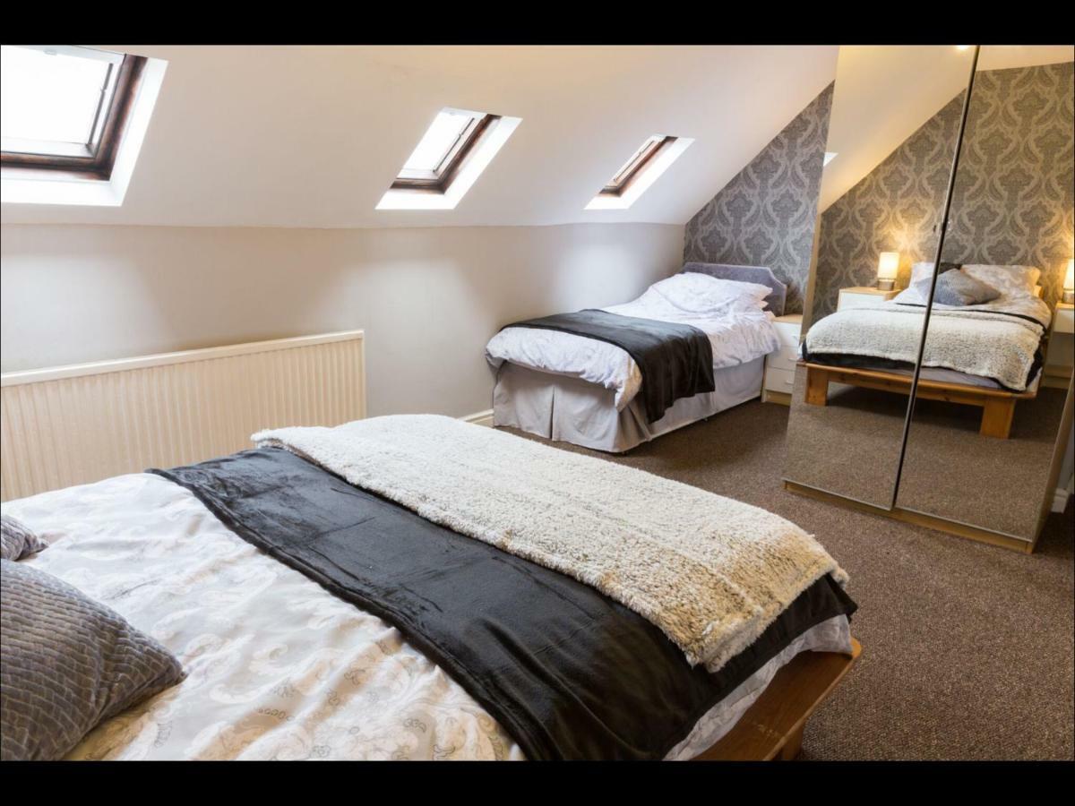 Gillygate Holiday Apartment Йорк Экстерьер фото